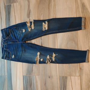 AE Super StretchX distressed women's sz 6 jegging